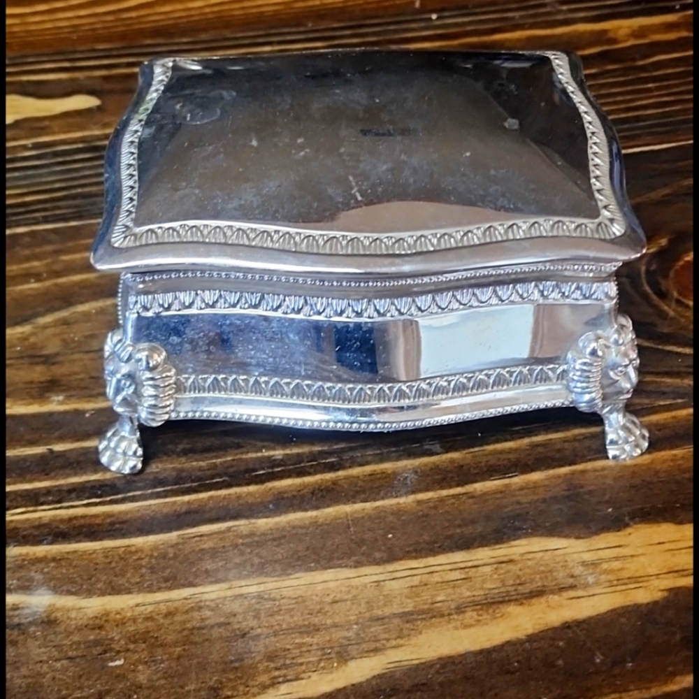 Vintage stainless steel jewelry box